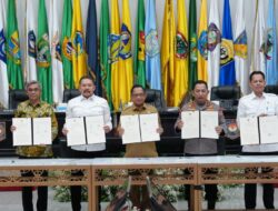 Perkuat Pengawasan Perizinan Daerah, Jaksa Agung Tandatangan Nota Kesepahaman 