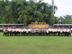 Bukti Dedikasi, 17 Personel Polres Madiun Terima Penghargaan dari Kapolres